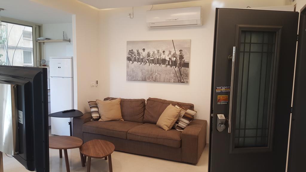 Beach And Park Apartment Тел Авив Екстериор снимка